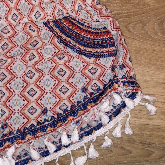 Gorgeous Bohemian/Festival Shorts - Picture 3 of 3